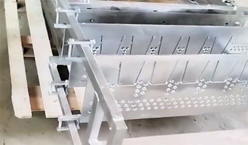 拉挤模具的清理与注胶口处理