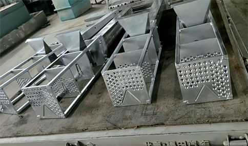 拉挤模具在复合材料成型中的双重角色